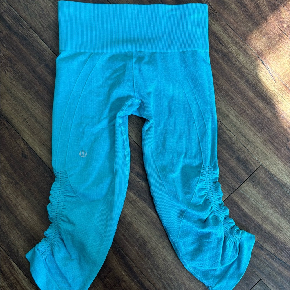 Lululemons capri